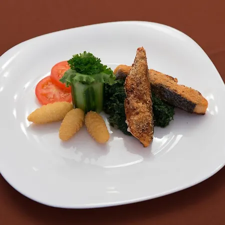 Hotel Merkur Kaluža